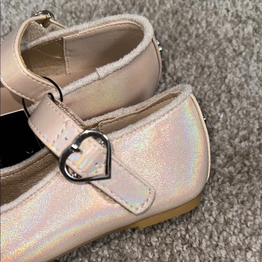 Vince Camuto Kids' Light Gold/ Tan Metallic Mary Jane Shoes